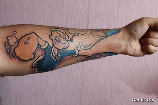 Creative Tattoos That Make Clever Use Of The Body