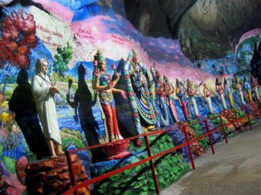 Batu Caves Breathtaking Charmers