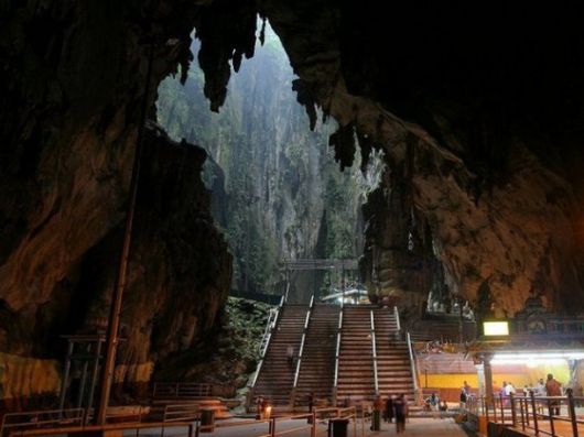 Batu Caves Breathtaking Charmers