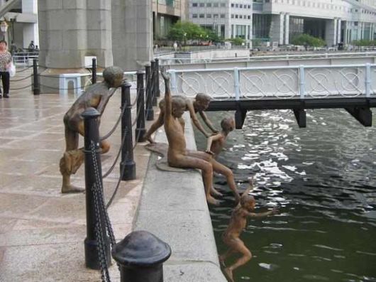 39 Statues That Are Quite Bizarre