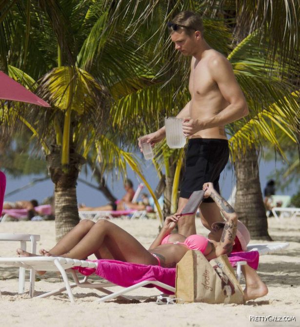 Jodie Marsh At The Beach In Barbados